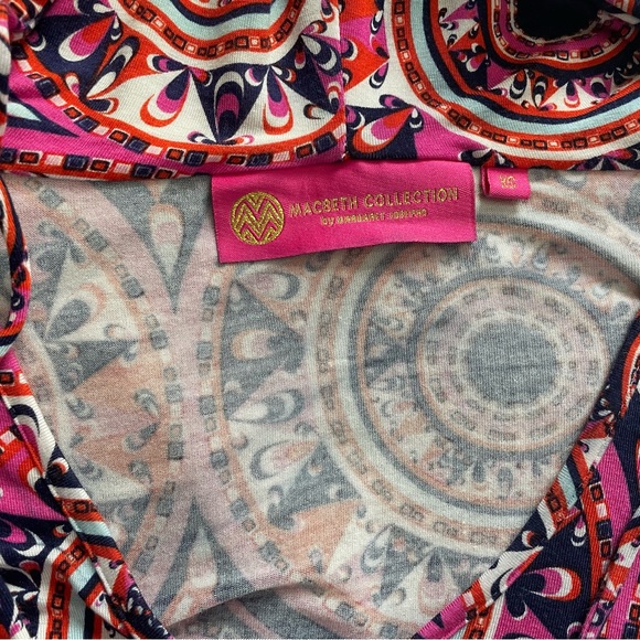 Macbeth Collection by Margaret Joseph’s Hooded Coverup with Pockets - Picture 3 of 6